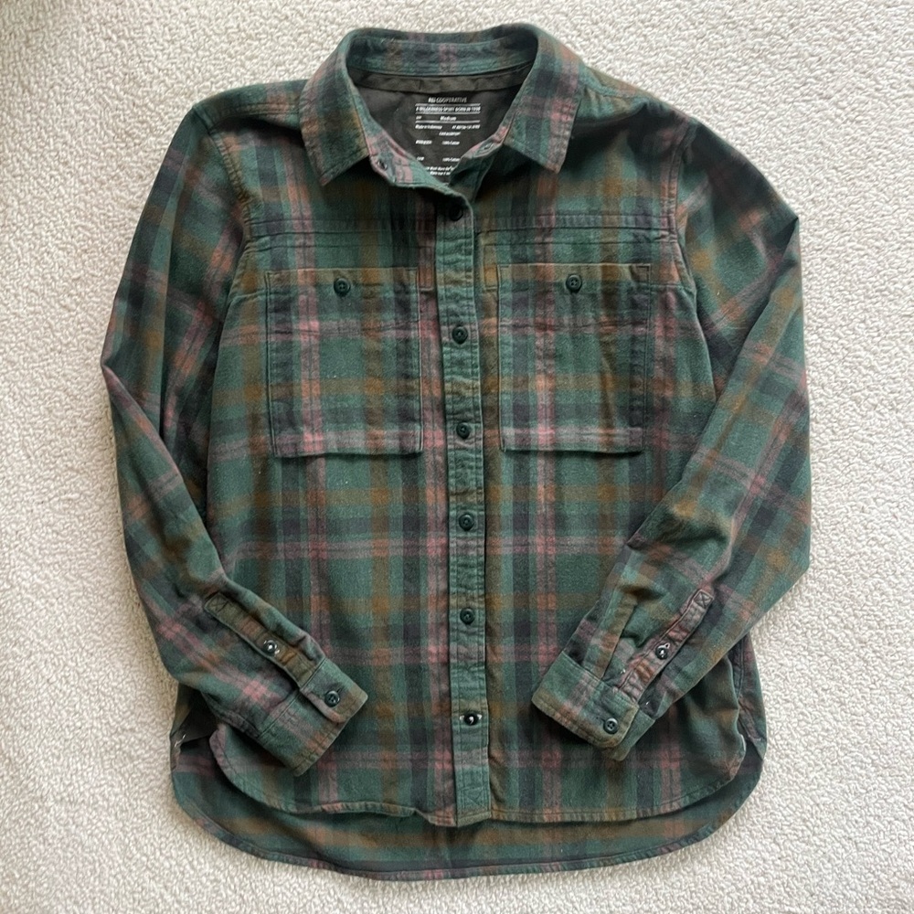 REI Cooperative Green and Pink Plaid gorpcore grunge cottage Button Down Shirt M
